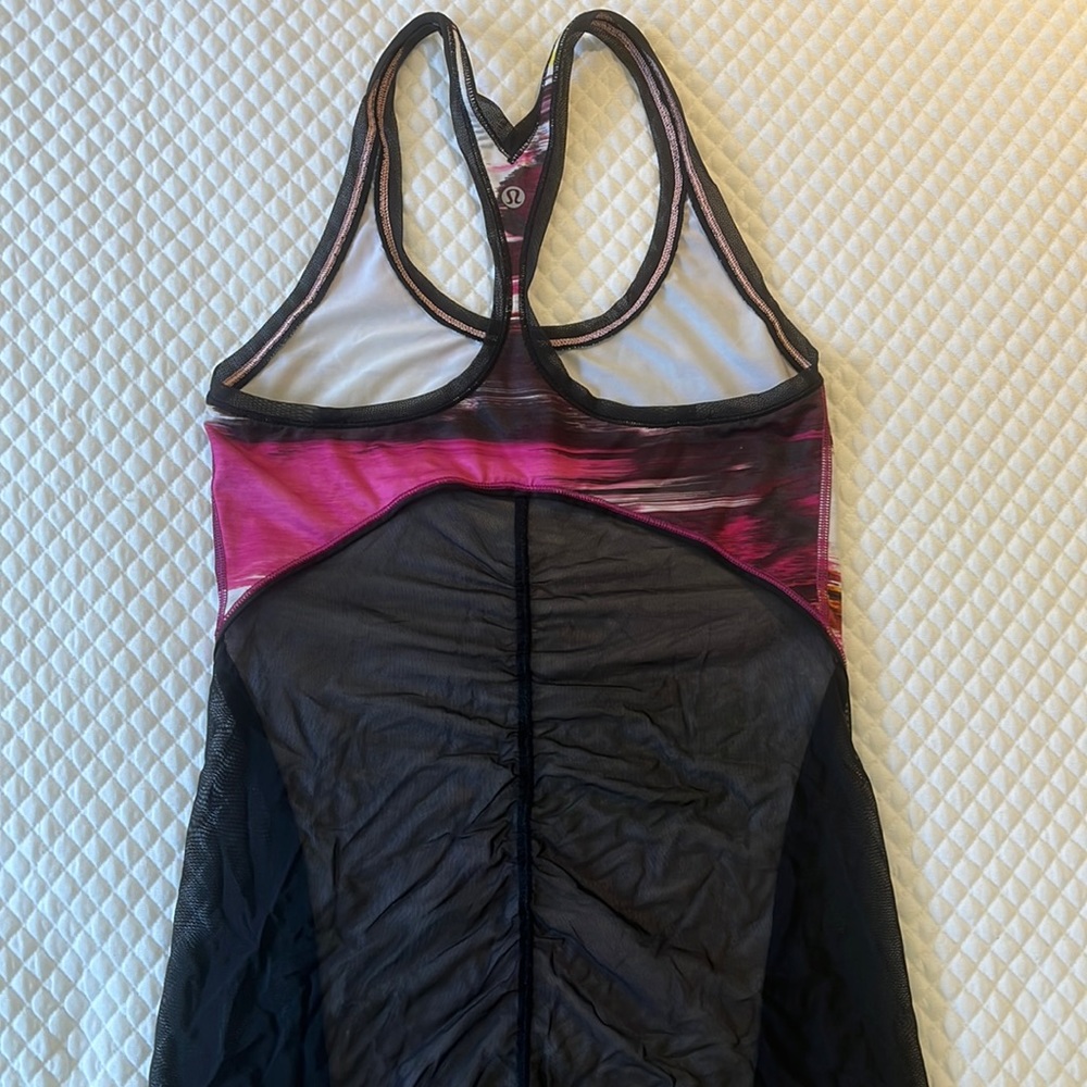 lululemon athletica Cool Racerback size 4